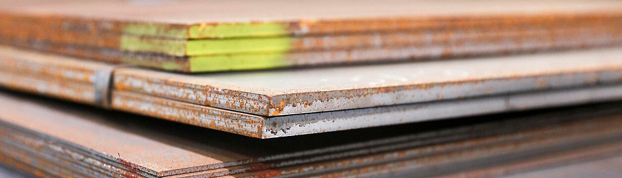 Spaeter Stahlplatten Gestapelte Stahlplatten